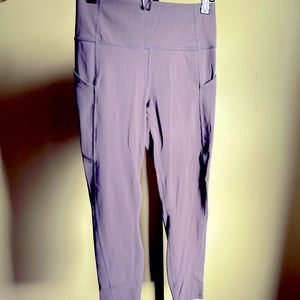 Fabletics Oasis high waisted leggings purple 7/8 - medium